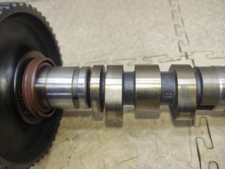 Распредвал правый SUBARU LEGACY BR9 EJ253JUAFE 2 ракурс
