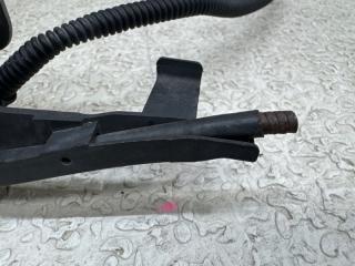 Замок капота VOLKSWAGEN GOLF 1K1 BLG 1K2823509T 3 ракурс