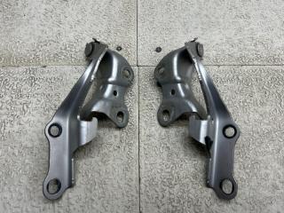 Петля капота TOYOTA CROWN GRS182 2 ракурс