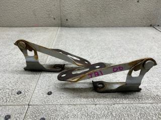 Петля капота HONDA LIFE JB1 3 ракурс