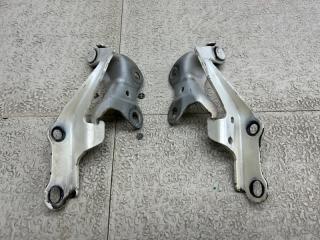 Петля капота TOYOTA CROWN GRS182 2 ракурс
