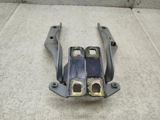 Петля капота NISSAN LAFESTA B30 2 ракурс