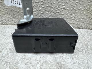 Блок управления дверьми TOYOTA LAND CRUISER CYGNUS UZJ100 2UZ-FE 89741-60051 5 ракурс