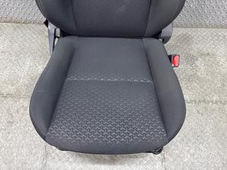 Сидение DAIHATSU ROCKY A210S 1KR-VET 4 ракурс Сидение DAIHATSU ROCKY A210S 1KR-VET 4 ракурс