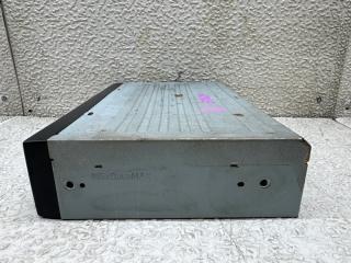 Блок навигации TOYOTA LAND CRUISER CYGNUS UZJ100 2UZ-FE 86841-30081 4 ракурс