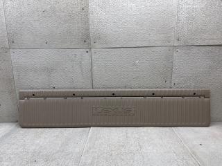 Запчасть обшивка двери багажника TOYOTA LAND CRUISER CYGNUS 2001