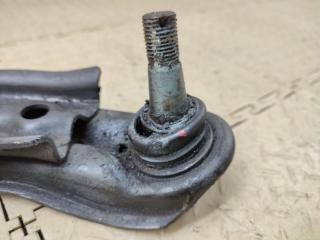 Рычаг правый передний NISSAN PRESEA PR11 SR18DE 3 ракурс