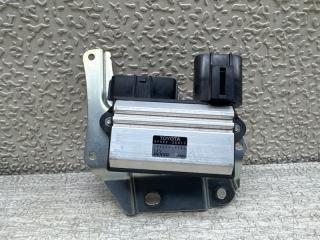 Блок управления форсунками TOYOTA HIACE TRH216 2TR-FE 89580-26013 1 ракурс