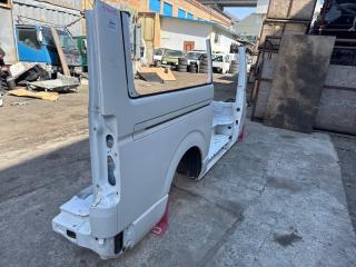 Крыло правое заднее TOYOTA HIACE TRH216 2TR-FE 28, 320KM, 3MOD 3 ракурс Крыло правое заднее TOYOTA HIACE TRH216 2TR-FE 28, 320KM, 3MOD 3 ракурс