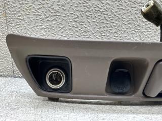 Пепельница TOYOTA LAND CRUISER CYGNUS UZJ100 2UZ-FE 74102-44010 2 ракурс