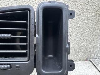 Дуйки левые CADILLAC ESCALADE GMT820 LQ9 15771300 3 ракурс