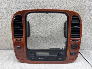 Запчасть консоль магнитофона TOYOTA LAND CRUISER CYGNUS 2001