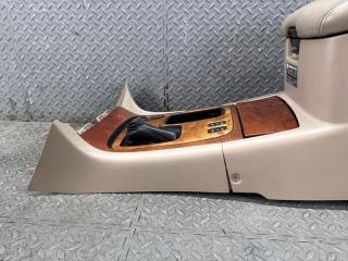 Бардачок между сиденьями TOYOTA LAND CRUISER CYGNUS UZJ100 2UZ-FE 58901-60300 2 ракурс Бардачок между сиденьями TOYOTA LAND CRUISER CYGNUS UZJ100 2UZ-FE 58901-60300 2 ракурс