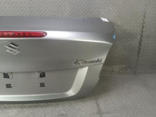 Крышка багажника SUZUKI KIZASHI RE91S J24B 3 ракурс Крышка багажника SUZUKI KIZASHI RE91S J24B 3 ракурс
