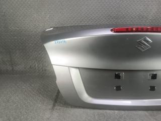 Крышка багажника SUZUKI KIZASHI RE91S J24B 2 ракурс Крышка багажника SUZUKI KIZASHI RE91S J24B 2 ракурс