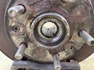 Ступица правая передняя LAND ROVER FREELANDER L314 25K4FP68 2 ракурс
