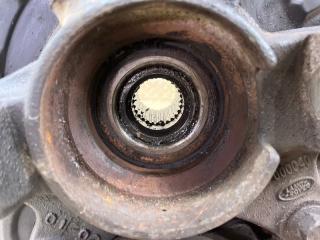 Ступица правая передняя LAND ROVER FREELANDER L314 25K4FP68 5 ракурс