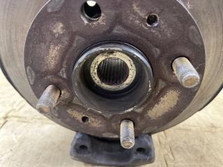Ступица правая передняя SUBARU PLEO RA1 EN07 2 ракурс
