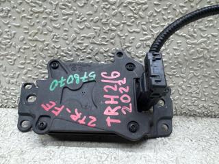 Радар-детектор TOYOTA HIACE TRH216 2TR-FE 88210-26020 2 ракурс