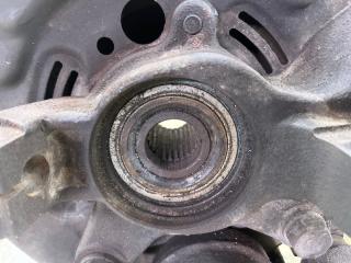 Ступица левая передняя SUBARU PLEO RA1 EN07 5 ракурс