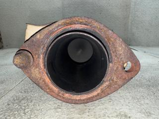 Катализатор TOYOTA HILUX SURF RZN185 3RZ-FE 2 ракурс