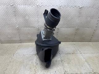Корпус воздушного фильтра TOYOTA CELSIOR UCF11 114000-5070 2 ракурс Корпус воздушного фильтра TOYOTA CELSIOR UCF11 114000-5070 2 ракурс