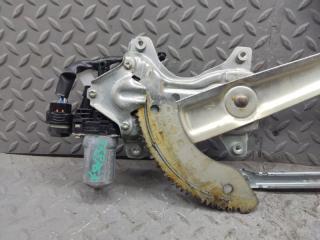Стеклоподъемник правый передний TOYOTA BB QNC21 85710-B1010 2 ракурс