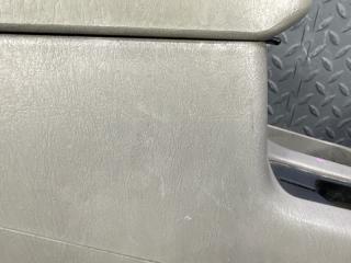 Бардачок между сиденьями TOYOTA RAV4 ACA21 58912-42010 4 ракурс Бардачок между сиденьями TOYOTA RAV4 ACA21 58912-42010 4 ракурс