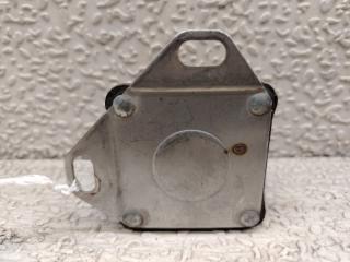 Реле стартера FORD F-150 F5TU-11450-BA 2 ракурс Реле стартера FORD F-150 F5TU-11450-BA 2 ракурс