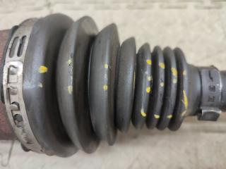 Привод правый передний HONDA JADE FR4 LEB 44305-T4R-J01 3 ракурс Привод правый передний HONDA JADE FR4 LEB 44305-T4R-J01 3 ракурс