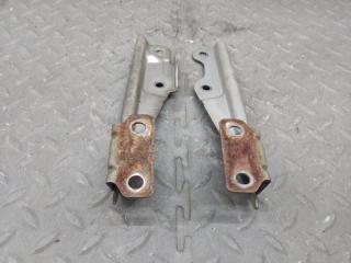 Петля капота MITSUBISHI MINICA H42V 2 ракурс Петля капота MITSUBISHI MINICA H42V 2 ракурс