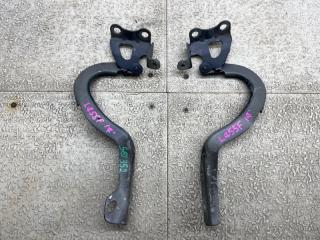 Петля капота SUBARU LUCRA L455F 1 ракурс Петля капота SUBARU LUCRA L455F 1 ракурс