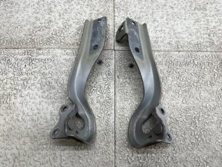 Петля капота SUZUKI WAGON R MC22S 2 ракурс