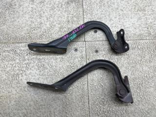 Петля капота SUZUKI MR WAGON MF22S 3 ракурс