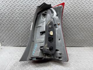 Стоп-сигнал левый задний TOYOTA WISH ZNE10 1ZZ-FE 68-14 5 ракурс