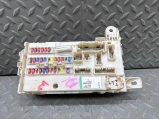 Блок предохранителей TOYOTA LAND CRUISER CYGNUS UZJ100 2UZ-FE 82600-B1332 5 ракурс