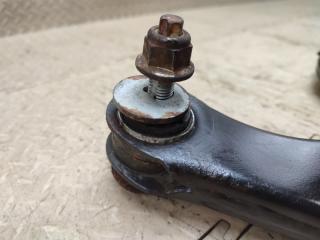 Рычаг правый задний VOLKSWAGEN TOURAN 1T3 CTH 500505351B 2 ракурс