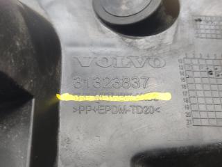 Крепеж бампера левый задний VOLVO S60 FS40 B4204T11 31323837 5 ракурс