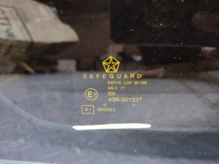 Стекло заднее заднее JEEP CHEROKEE KJ37 43R-001237 4 ракурс