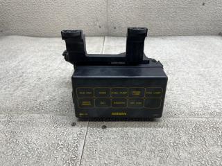 Блок реле NISSAN SERENA PC24 SR20DE 1 ракурс