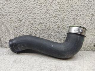 Патрубок VOLKSWAGEN TOURAN 1T3 CTH 2 ракурс Патрубок VOLKSWAGEN TOURAN 1T3 CTH 2 ракурс