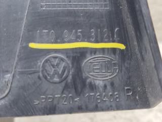Накладка на стоп правая задняя VOLKSWAGEN TOURAN 1T3 CTH 1T0945312C 5 ракурс