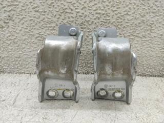 Петля крышки багажника VOLKSWAGEN PASSAT B7(365) CAX 3C9827302D, 3C9827301D 3 ракурс