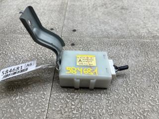 Блок управления дверьми SUBARU FORESTER SG5 EJ202DWUAE GU18N-10000 1 ракурс Блок управления дверьми SUBARU FORESTER SG5 EJ202DWUAE GU18N-10000 1 ракурс