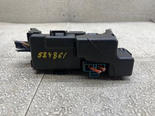 Блок предохранителей VOLVO S60 FS40 B4204T11 DPN13800159HWB 2 ракурс