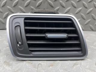 Дуйки правые передние VOLKSWAGEN PASSAT B7(365) CAX 3AC819702A 2 ракурс