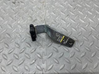 Кронштейн VOLKSWAGEN PASSAT B7(365) CAX 3C9861703A, 3C9861704A 3 ракурс