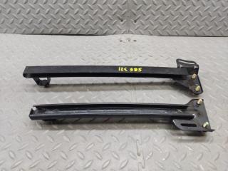 Направляющая стекла левое заднее SUBARU FORESTER SG5 EJ202DWUAE 2 ракурс