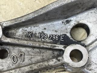 Крепление рычага правое переднее VOLKSWAGEN TOURAN 1T3 CAVB 1K0199286E 4 ракурс