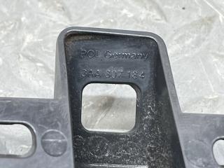 Крепеж бампера правый передний VOLKSWAGEN PASSAT B7(365) CAX 3AA807184 4 ракурс